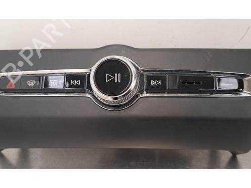 Airco bedieningspaneel VOLVO XC60 II (246) T5 AWD (250 hp) 30046836