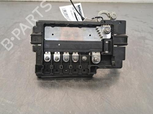 Used Fuse box VW POLO VI (AW1, BZ1, AE1) 1.6 TDI (80 hp) 23600952