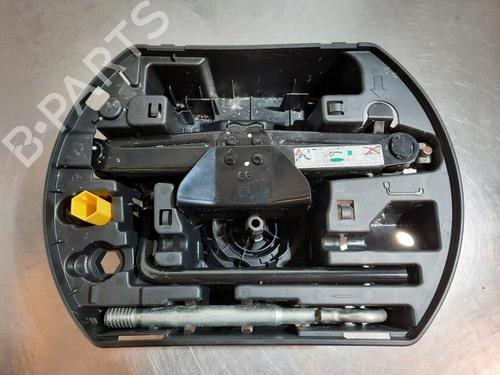 Jack Kit PEUGEOT 308 II (LB_, LP_, LW_, LH_, L3_) 1.6 BlueHDi 120 | BP23637871C119 
