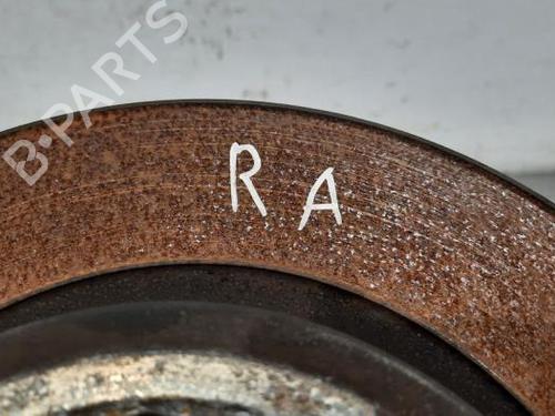 Right rear steering knuckle MERCEDES-BENZ A-CLASS (W176) A 180 (176.042) | BP23632887M28 