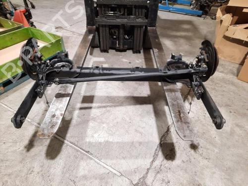 Used Rear axle RENAULT TRAFIC III Van (FG_) 2.0 dCi 145 (FGML) (145 hp) 27168484