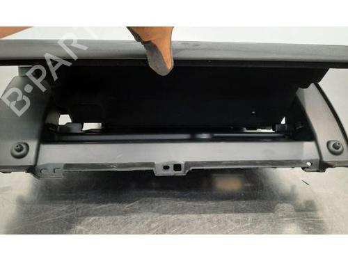 Glove box TESLA MODEL Y (5YJY) Long Range All-wheel Drive | BP23617236C95 