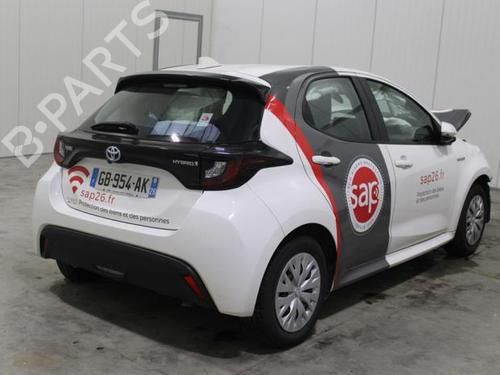 Pantalla multifuncion TOYOTA YARIS (_P21_, _PA1_, _PH1_) 1.5 Hybrid (MXPH10, MXPH11) | BP30663339C48 