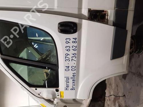 Used Left front door CITROËN JUMPER II Van 2.2 HDi 130 (130 hp) 23643026