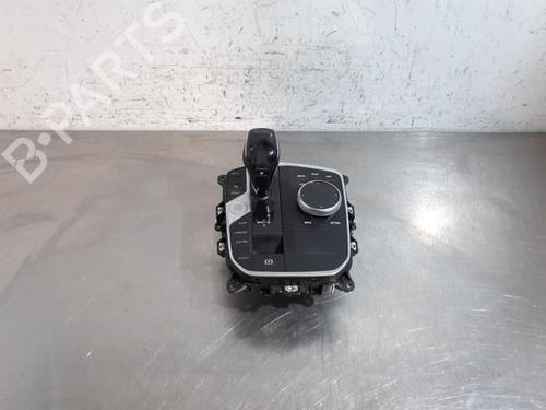 Used Gear lever BMW 1 (F40) 116 d (116 hp) 30310569