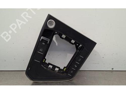 Console central VW TIGUAN ALLSPACE (BW2, BJ2) 2.0 TDI (150 hp) 32332149