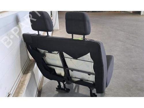 Right front seat PEUGEOT EXPERT Van (V_) 2.0 BlueHDi 180 | BP28033159C16