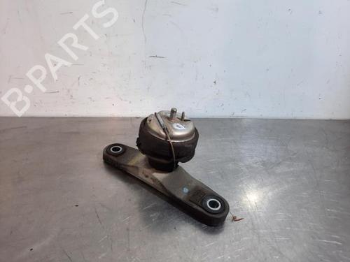 Used Engine mount VOLVO V40 Hatchback (525) D2 (120 hp) 23579132