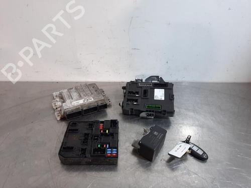 Used Electronic module NISSAN PULSAR Hatchback (C13) 1.2 DIG-T (115 hp) 17112451