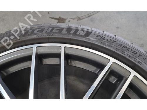 Fælk PORSCHE 911 Convertible (992) 3.0 Carrera 4 (992610) | BP31691916C45 