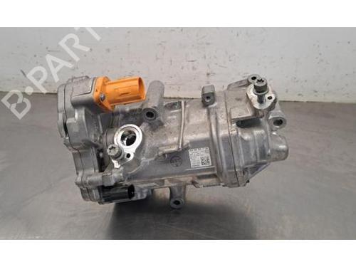 Used AC compressor AC compressor MERCEDES-BENZ A-CLASS Saloon (V177) A 250 e (177.186) (218 hp) 33057763 33057763