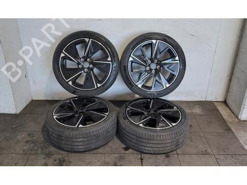 Used Rim PEUGEOT 308 III (FB_, FH_, FP_, F3_, FM_) e-308 (FMZKWZ) (156 hp) 28483781