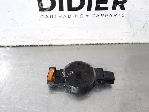 Used Electronic module BMW X1 (F48) sDrive 18 d (136 hp) 15018311