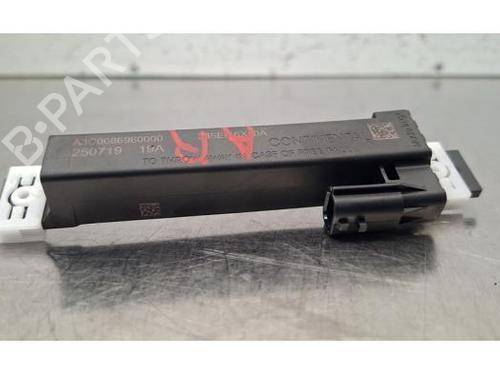 Used Antenna/Base Antenna/Base RENAULT RAFALE Coupe (DGM_) 1.2 E-TECH 200 Hybrid (DGM2) (200 hp) 39892586 39892586