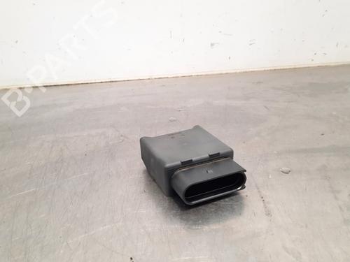 Used Electronic module VW POLO VI (AW1, BZ1, AE1) 1.0 TSI (95 hp) 15236344