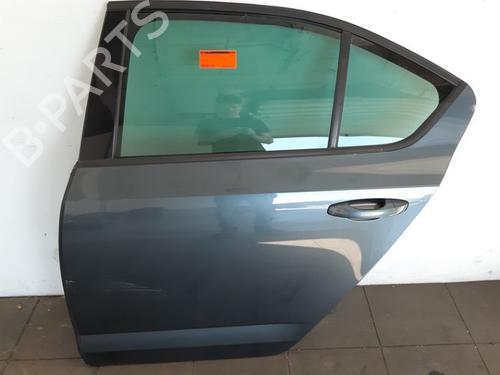 Left rear door SKODA OCTAVIA III (5E3, NL3, NR3) 1.0 TSI 5E5833055B