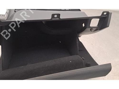Glove box PEUGEOT 5008 II (MC_, MJ_, MR_, M4_) 1.5 BlueHDi 130 (MCYHZJ, MCYHZR, MCYHZX) | BP29468215C95 
