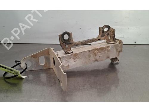 Used Front bumper reinforcement TOYOTA RAV 4 V (_A5_, _H5_) 2.5 Hybrid AWD (AXAH54, AXAL54) (222 hp) 32099431