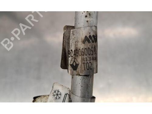 AC pipe RENAULT MASTER III Platform/Chassis (EV, HV, UV) 2.3 dCi 145 FWD (EV0E, EV0F, HV0E, HV0F, UV0E, UV0F,... | BP28067484M126 