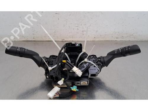 Used Steering column stalk Steering column stalk TOYOTA YARIS (_P21_, _PA1_, _PH1_) 1.5 Hybrid (MXPH10, MXPH11) (116 hp) 35997576 35997576