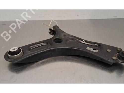 Used Right front suspension arm CITROËN C3 IV (CC_, CB_) 1.2 PureTech 100 (CCHPV4) (101 hp) 30473196