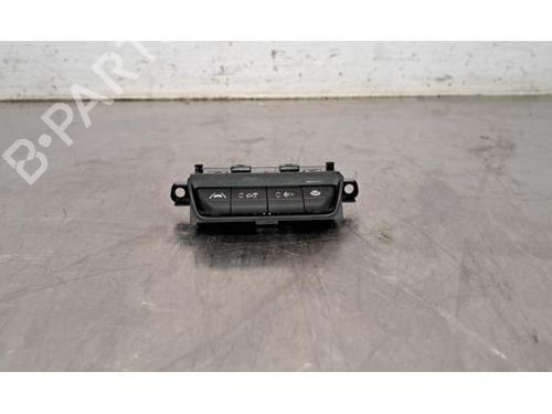 Used Switch RENAULT ARKANA I (LCM_, LDN_) 1.6 E-TECH 145 (LDMU) (143 hp) 25464326