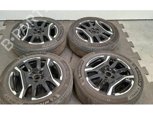 Used Wheel set Wheel set PEUGEOT 3008 III (KA_, KB_, KC_) Plug-in Hybrid 195 (KBDGK3) (194 hp) 40285363 40285363