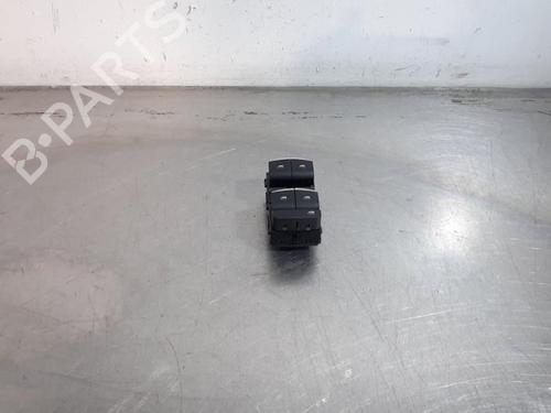 Used Switch Switch ALFA ROMEO GIULIA (952_) 2.2 D (952AGA250, 952AGM250, 952ASM2, 952ASA2) (136 hp) 33277735 33277735