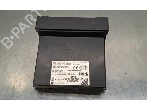 Used Electronic module PEUGEOT 308 III (FB_, FH_, FP_, F3_, FM_) Hybrid 225 (F3DGYT, F3DGNH) (224 hp) 31698578