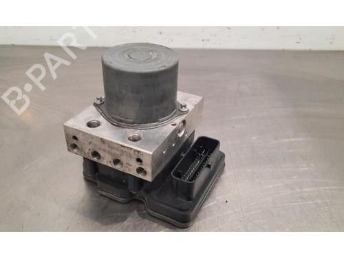 Used ABS pump MERCEDES-BENZ C-CLASS (W205) AMG C 63 S (205.087) (510 hp) 23627237