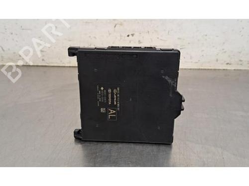 Electronic module TOYOTA COROLLA Estate (_E21_) 1.8 VVTi Hybrid (ZWE219) | BP37091888M83 - Image 2