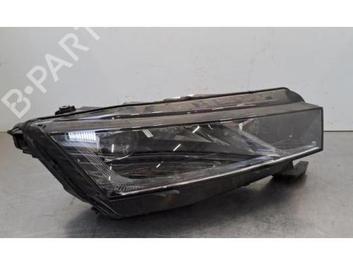 right-headlight-skoda-octavia-iv-combi-nx5-pv5-2019-37003372 main image