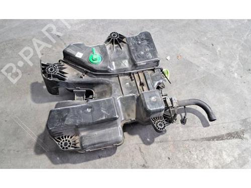 Used AdBlue tank PEUGEOT EXPERT Van (V_) 2.0 BlueHDi 120 (122 hp) 24015041