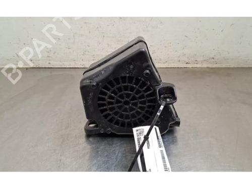 speaker-audi-e-tron-sportback-gea-2019-38606665 main image