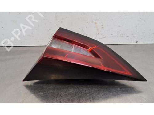 Used Right taillight Right taillight NISSAN JUKE (F16_) DIG-T 117 (117 hp) 34615363 34615363