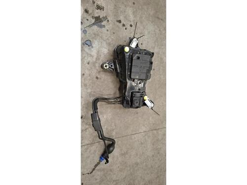 Used AdBlue tank AdBlue tank CITROËN BERLINGO (ER_, EC_) 1.5 BlueHDi 130 (ECYHZJ, ECYHZR) (131 hp) 40614795 40614795