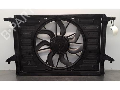 Used Radiator fan AUDI E-TRON (GEN) 55 quattro (408 hp) 30915830