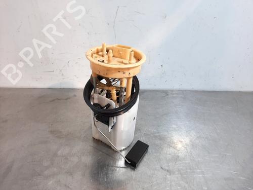 Used Fuel pump AUDI A1 (8X1, 8XK) 1.4 TDI (90 hp) 15293190