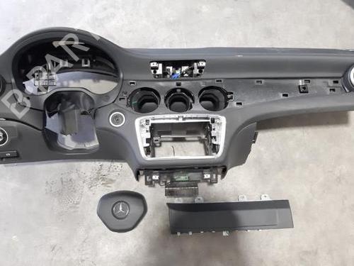Used Airbag Kit MERCEDES-BENZ CLA Coupe (C117) CLA 200 CDI (117.301) (136 hp) 16990113
