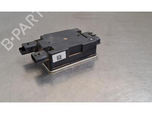 fuel-ecu-renault-trafic-iii-van-fg_-2014-37686380 main image