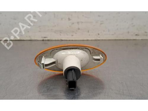 Left front indicator NISSAN INTERSTAR Van (X62B) dCi 150 | BP37479082C32 - Image 2