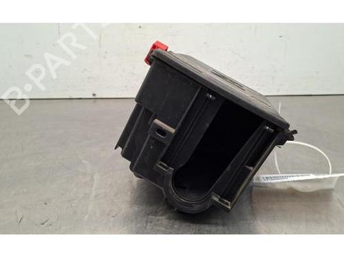 Fuse box PEUGEOT PARTNER Box Body/MPV (K9) 1.5 BlueHDi 100 | BP37082994E1 - Image 2