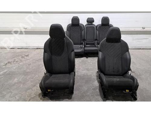 Used Seats set PEUGEOT 5008 III (KA_, KB_, KC_) e-210 (213 hp) 32739838
