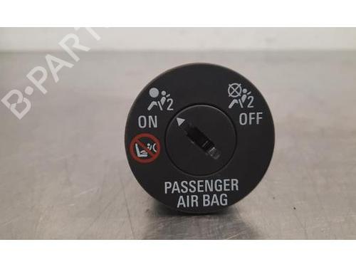Spak kontakt OPEL ASTRA K (B16) 1.5 CRDI (68) (122 hp) 23636168