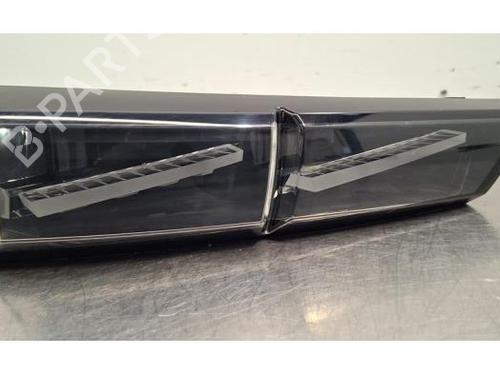 Used Right taillight PEUGEOT 308 III (FB_, FH_, FP_, F3_, FM_) PureTech 130 (FPHNSL, FPHNST) (131 hp) 31273206