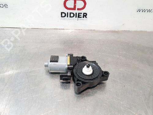 Used Electronic module HYUNDAI TUCSON (TL, TLE) 2.0 CRDi All-wheel Drive (136 hp) 15022386