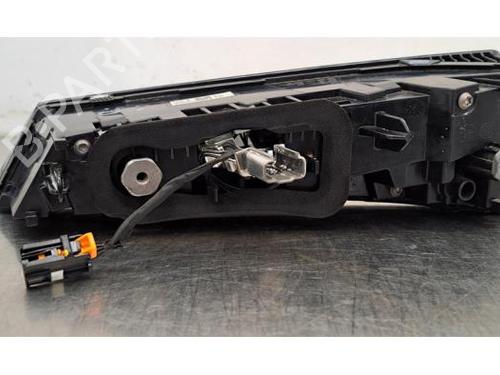 Left taillight PEUGEOT 308 III (FB_, FH_, FP_, F3_, FM_) e-308 (FMZKWZ) | BP28012193C34 