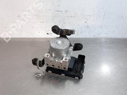 Bremsaggregat ABS für VOLVO XC60 II (246) D3 (150 hp) 23590443