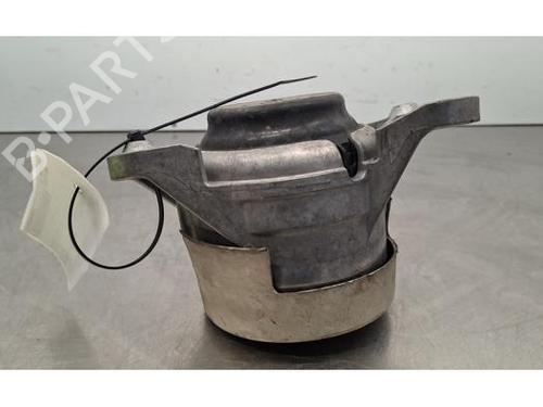 engine-mount-mercedes-benz-glc-x253-2015-2016-2017-2018-2019-2020-2021-2022-32158687 main image