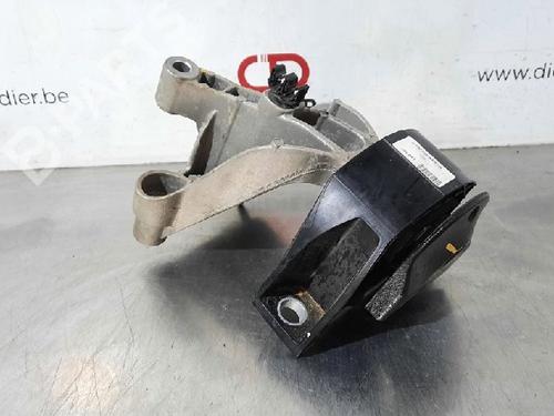 Used Engine mount Engine mount DACIA SANDERO II 1.0 SCe 75 (B8JC, B8JD) (73 hp) 10875744 10875744